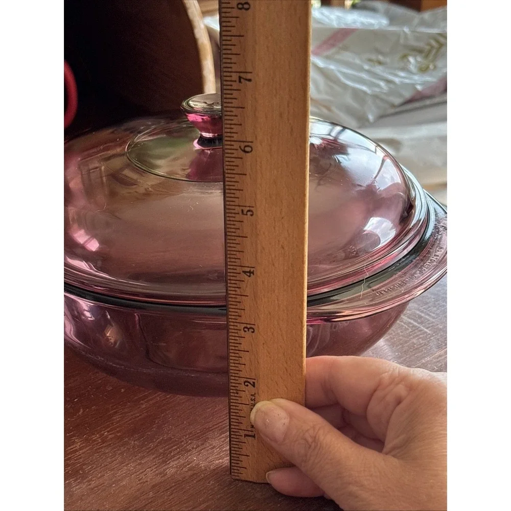 Pyrex Corning VTG #024 2L Cranberry Round Casserole Dish/Bowl With Lid Handles
